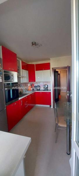 Продам 2-комнатную квартиру