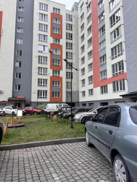 Продам 1-кімнатну квартиру в новобудові
