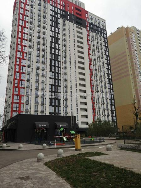 Продам 3-комнатную квартиру