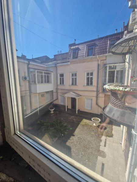 Продам 2-кімнатну квартиру