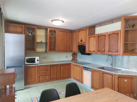 Сдам 3-комнатную квартиру