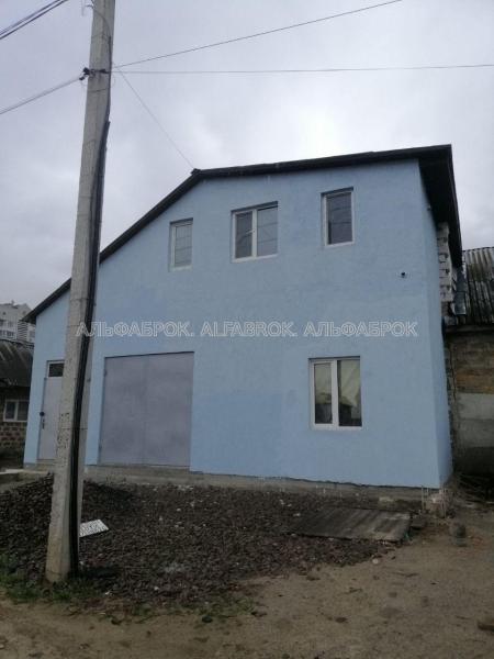 Продам 2-поверховий будинок