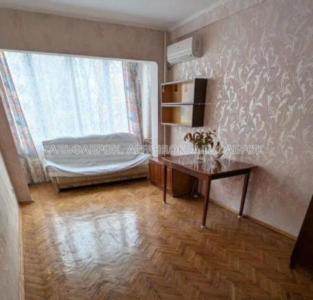 Продам 1-кімнатну квартиру