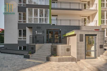 Продам 2-кімнатну квартиру, ЖК «Акварель 3»