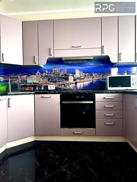 Продам 3-кімнатну квартиру, ЖК «Ліко-Град» 3-ий м-н»