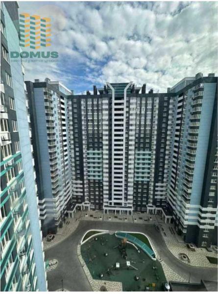 Продам 2-кімнатну квартиру, ЖК «Скай Сіті»