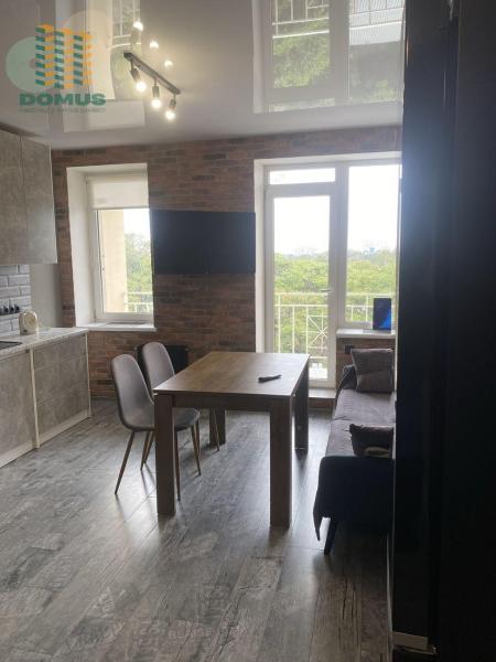 Продам 2-кімнатну квартиру, ЖК «Одеський Двір»