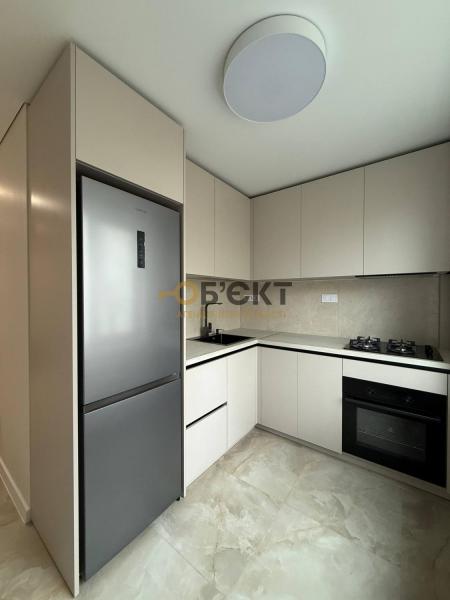 Продам 3-кімнатну квартиру