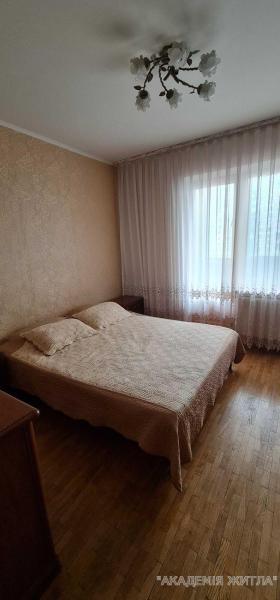 Продам 3-комнатную квартиру