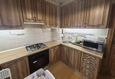 Продам 2-кімнатну квартиру