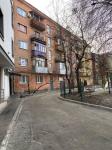 Продам 2-комнатную квартиру, 55.60 м², без ремонта