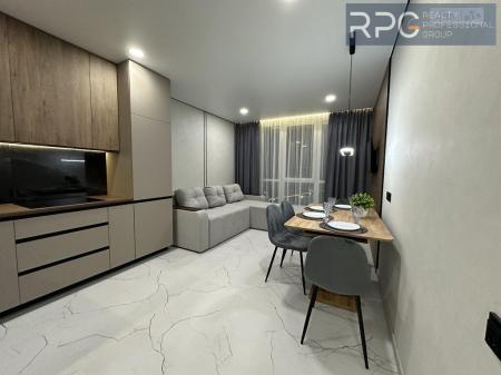Продам 1-кімнатну квартиру в новобудові, ЖК Варшавський 3