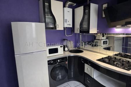 Продам 3-кімнатну квартиру