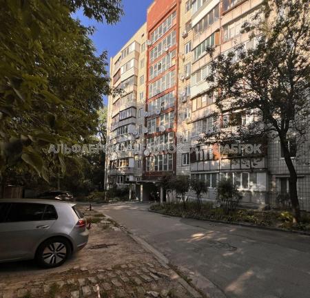 Продам 1-комнатную квартиру