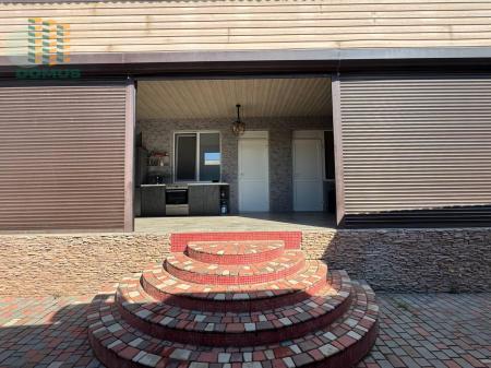 Продам 2-поверховий будинок, КГ «Совиньон-3»