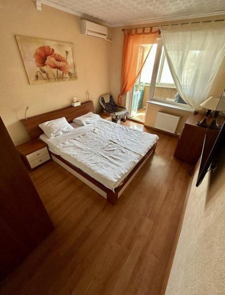 Продам 3-комнатную квартиру