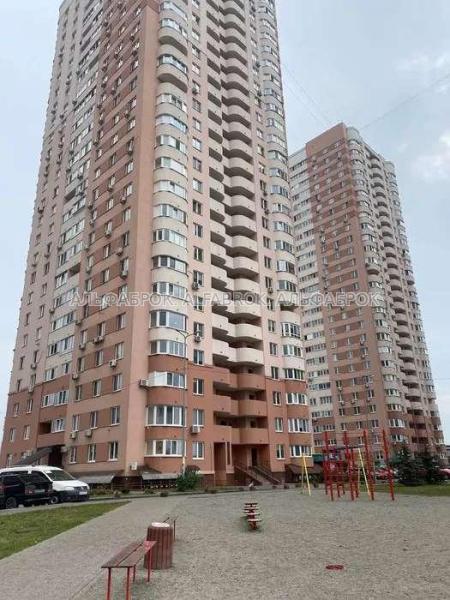Продам 3-комнатную квартиру