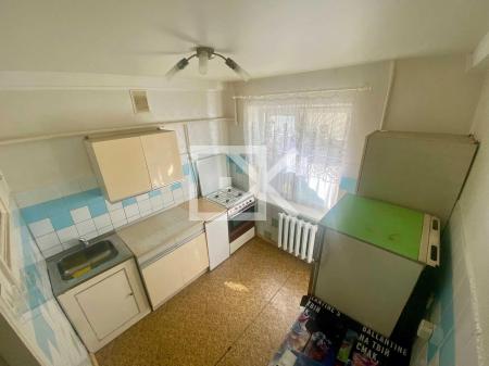 Продам 2-комнатную квартиру