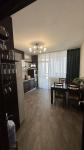Продам 2-комнатную квартиру в новостройке, 81 м², евроремонт