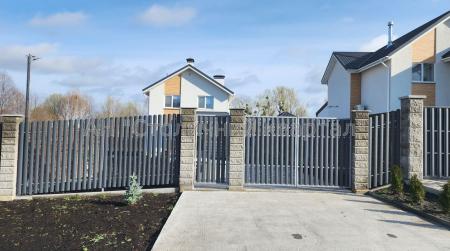 Сдам 2-этажный дом