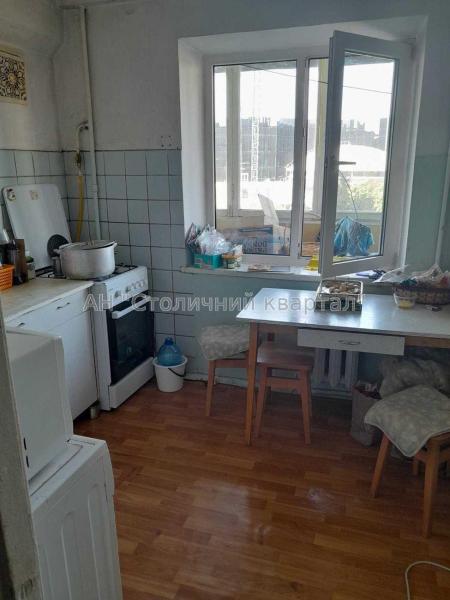 Продам 2-кімнатну квартиру