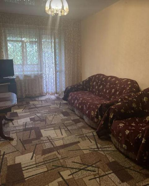 Продам 3-кімнатну квартиру
