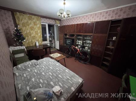 Продам 2-комнатную квартиру