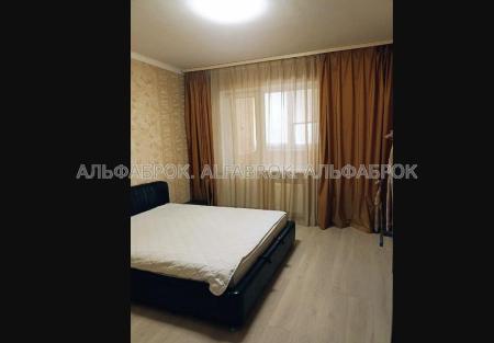 Продам 3-комнатную квартиру