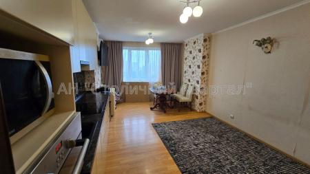Продам 3-кімнатну квартиру, ЖК Вікторія