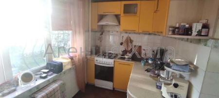 Продам 2-кімнатну квартиру