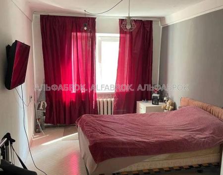 Продам 2-комнатную квартиру