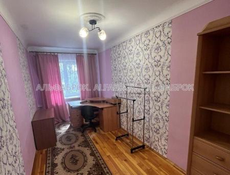 Продам 3-комнатную квартиру