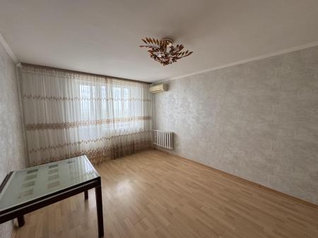 Продам 2-кімнатну квартиру