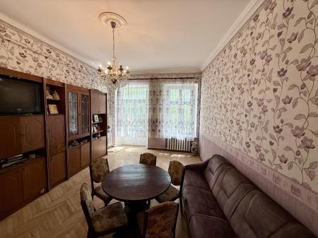 Продам 3-комнатную квартиру