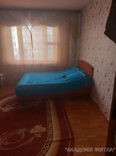 Сдам 3-комнатную квартиру