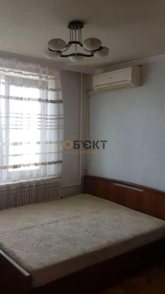 Продам 2-кімнатну квартиру