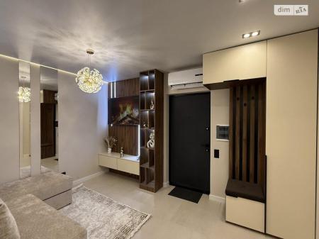 Продам 1-кімнатну квартиру в новобудові