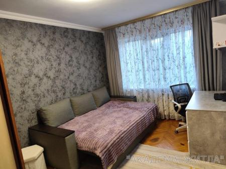 Продам 2-комнатную квартиру