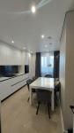 Продам 3-кімнатну квартиру, ЖК 4 Сезони, 80 м², євроремонт