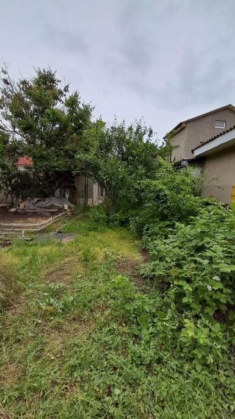 Продам ділянку під забудову житлової нерухомості