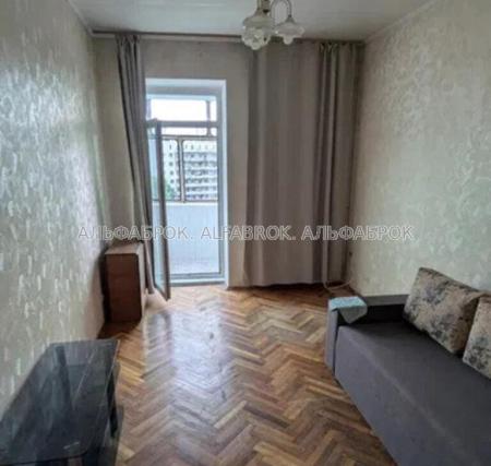 Продам 1-комнатную квартиру