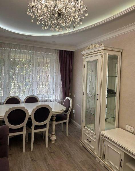 Продам 3-комнатную квартиру