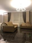 Продам 3-комнатную квартиру в новостройке, ЖК «Атолл», 117 м², авторский дизайн
