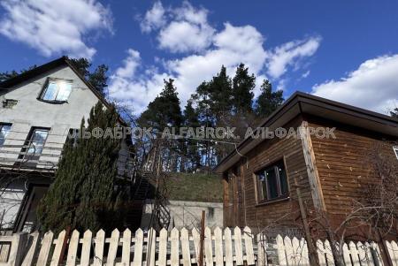 Продам 2-этажный дом