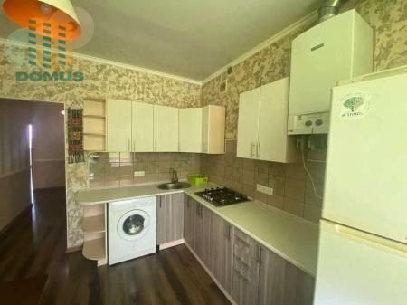 Продам 2-кімнатну квартиру
