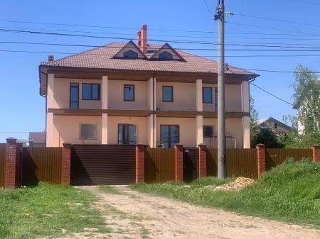 Продам 2-поверховий дуплекс