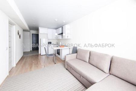 Продам 2-комнатную квартиру в новостройке, ЖК Smart House