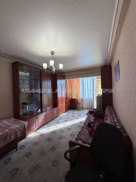 Продам 2-комнатную квартиру