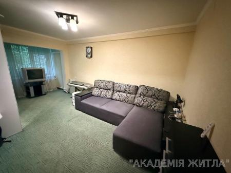 Продам 2-комнатную квартиру