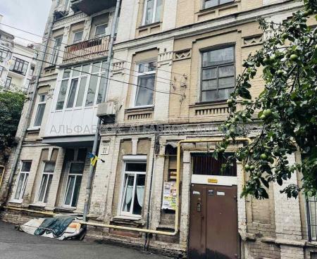 Продам 2-комнатную квартиру